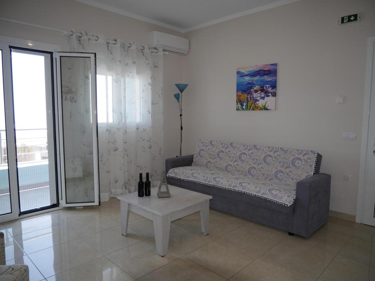 Roza'S Family House Apartment Imerovigli  Exterior photo